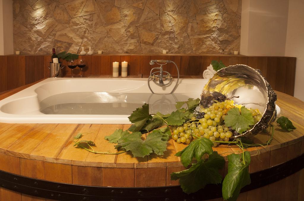 Garden Spa Boutique Hotel スコピエ エクステリア 写真